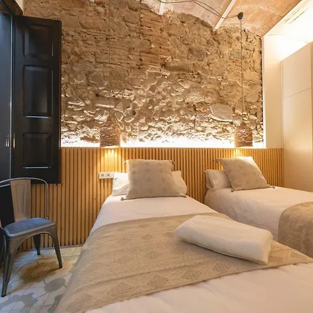 Bravissimo Mercaders, Beautiful 3 Bedroom Apartment Girona